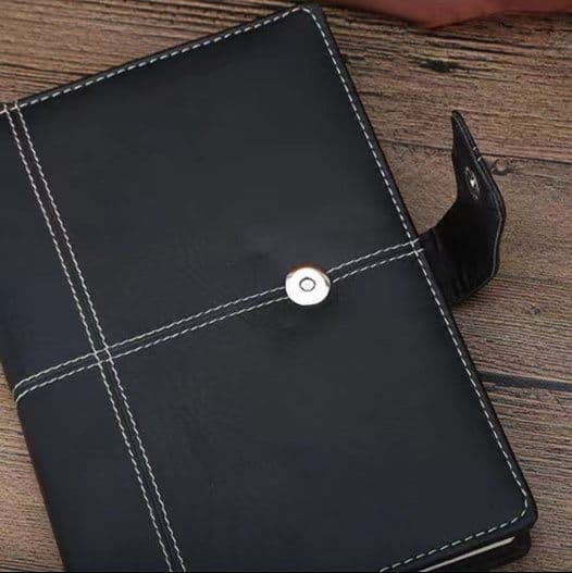ノートカバー 本革調ステッチデザイン留め具付き A5サイズ