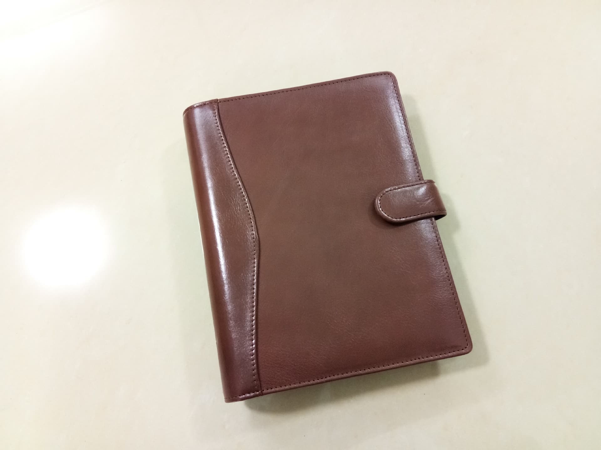 ノートカバー 匠の技が光る本革手帳カバー