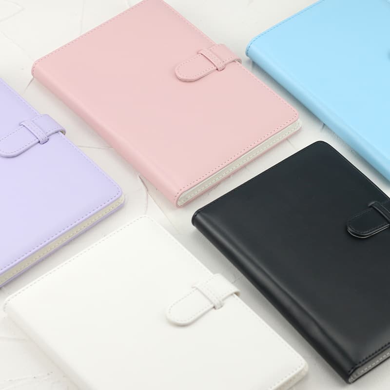 ノートカバー A5サイズやさしい手触りの留め具付きノートカバー
